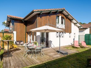 Outdoor dining - Charming house in Navarrosse - 6 guests (Biscarrosse)