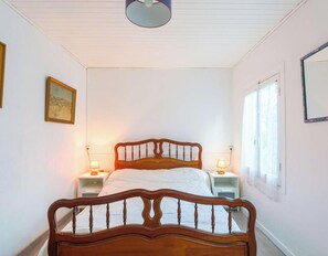 Free WiFi - Charming house with parking - 6 guests. Near lake (Biscarrosse)