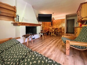 Apartment, Balcony, Mountain View | Living area - Casa Castoro - Nel cuore della Val di Peio (Peio Fonti)