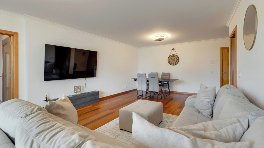 Sun Flower Apartment