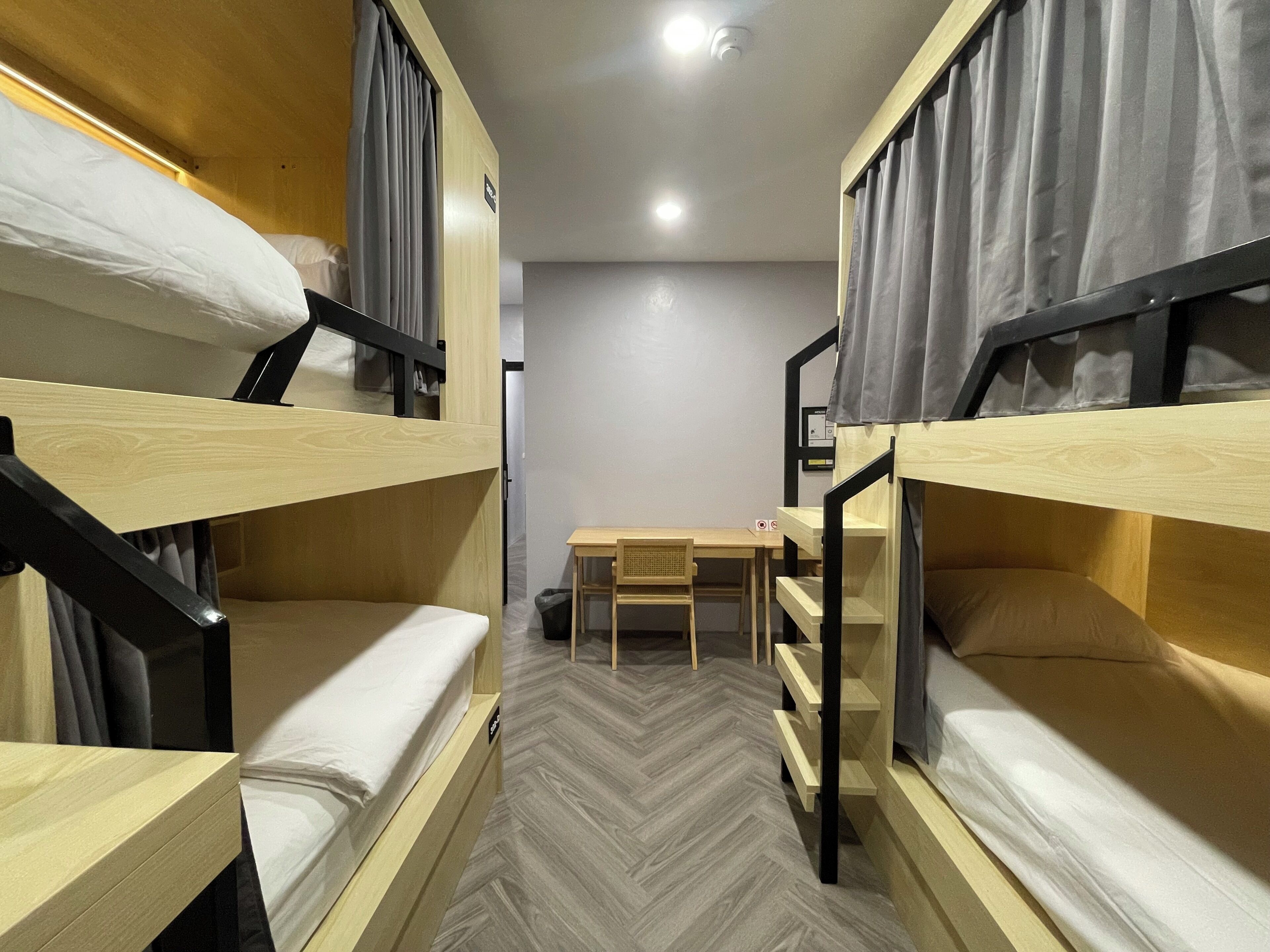 Dormitorio compartido, para no fumadores, baño compartido | Escritorio, espacio para trabajar con laptop y wifi gratis 