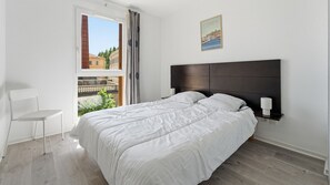Room - Charming apartment for 4 people with a balcony (Grasse)