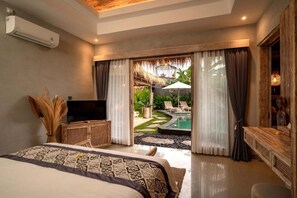 Basic Studio, Pool View | In-room safe, free WiFi - The Macaw Ubud Green Uma Villa (Bali)