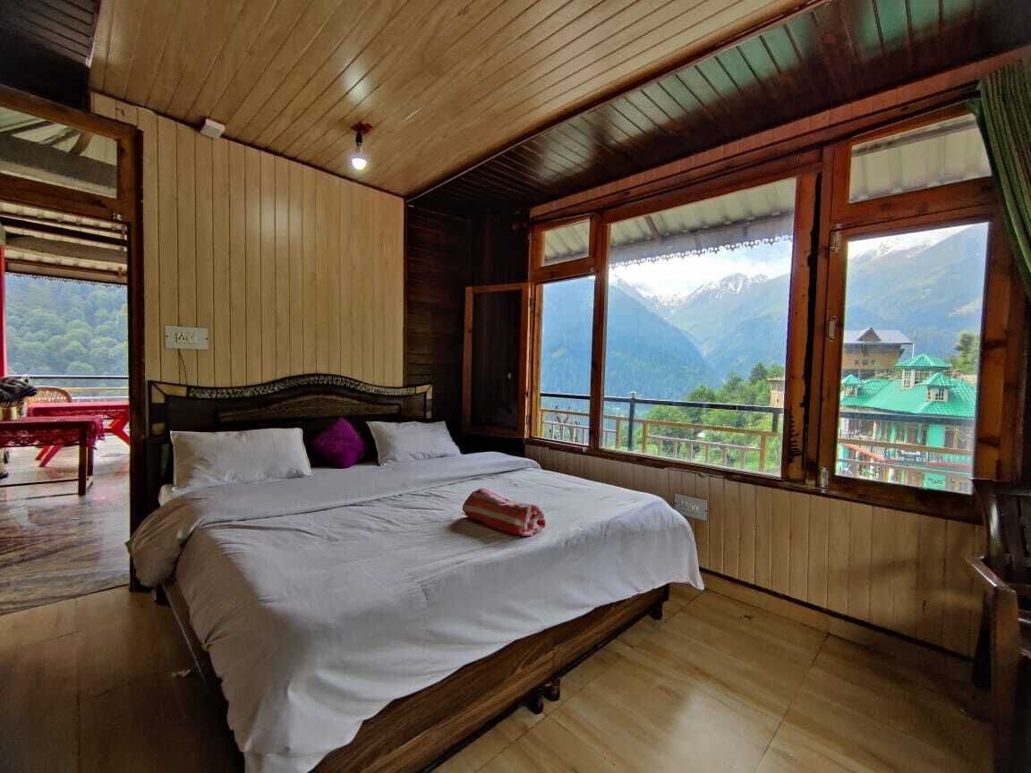 Superior Room, Mountain View | Free WiFi
