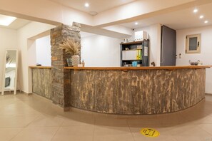Interior - Domotel Kea (Kea)