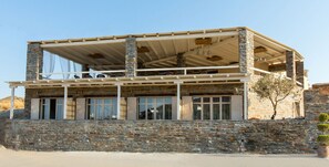 Ngoại thất
