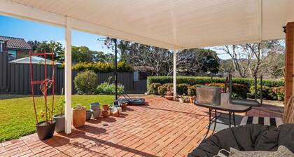 Modern 4BR Muswellbrook Stay