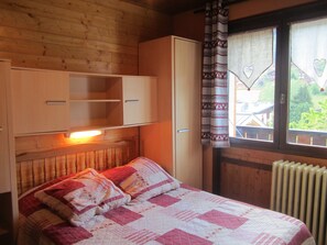 WiFi - Apartment 'Appartement 5 Personnes' with Mountain View, Balcony and Wi-Fi (Les Gets)
