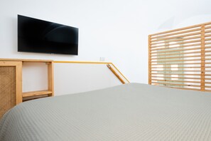 1 bedroom, iron/ironing board, free WiFi, bed sheets - Ragione - City Center Apt by Wonderful Italy (Catania)