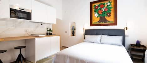 1 bedroom, iron/ironing board
