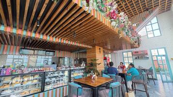 Coffee shop