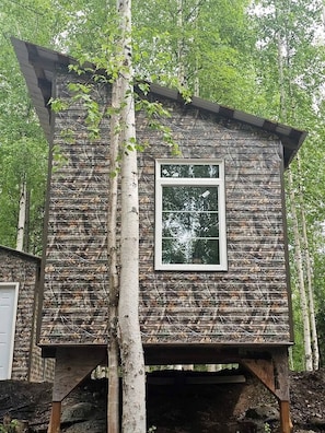 Exterior - Relaxing Cabin Stay in Nature with Firepits & Kid's Playground in Houston, Alaska (Houston)