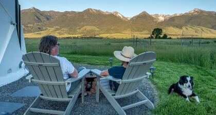 Secluded Montana Dome Retreat with Stunning Mountain Views Near Yellowstone National Park