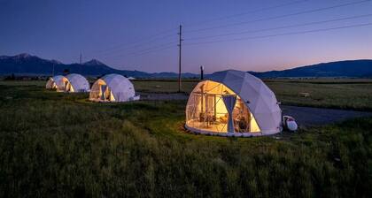 Secluded Montana Dome Retreat with Stunning Mountain Views Near Yellowstone National Park