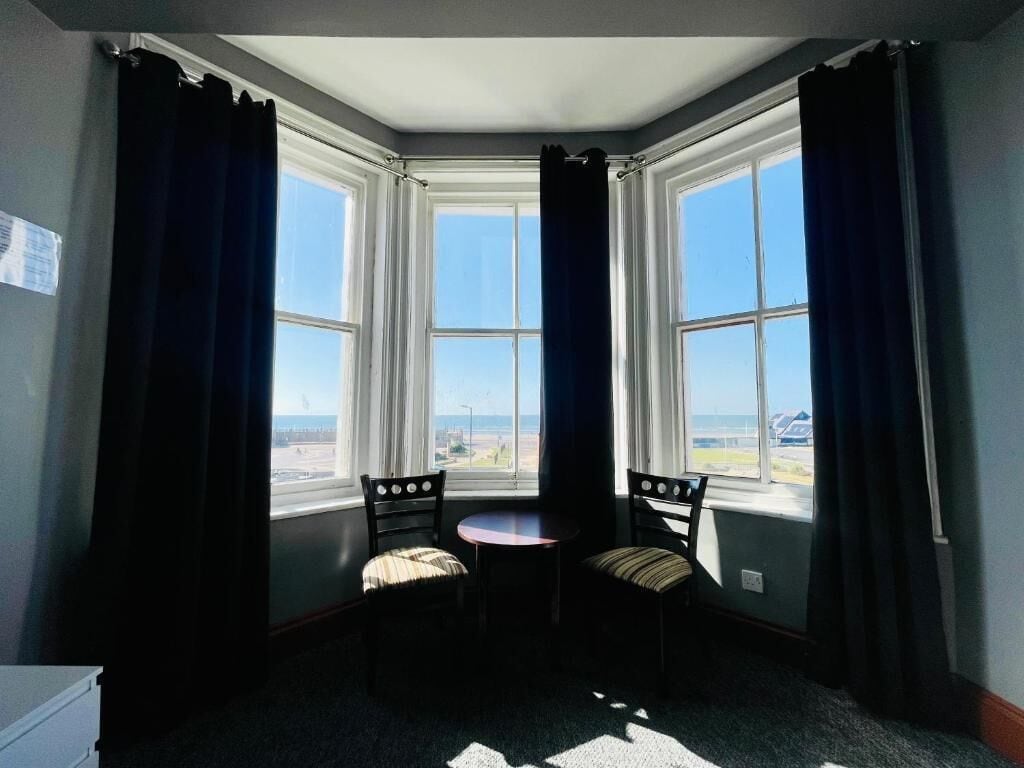 Standaard tweepersoonskamer, uitzicht op zee | Interieur