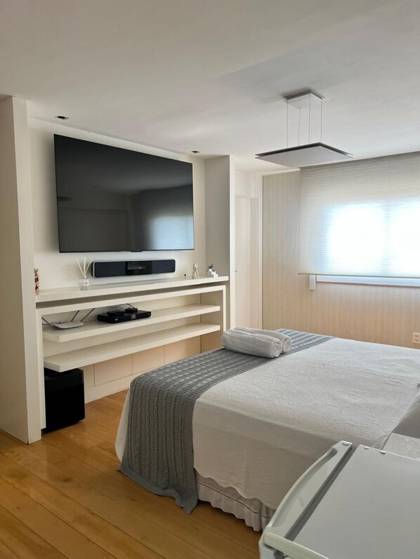 4 habitaciones, acceso a internet y ropa de cama 