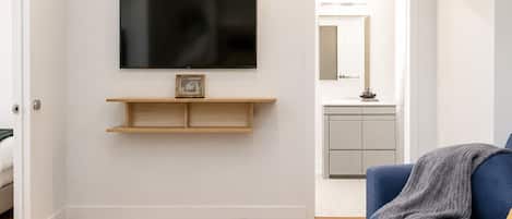 Smart TV, offices