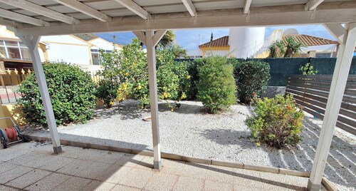 MAZARRON COUNTRY CLUB 31, 3 BED 2 BATH, LARGE PRIVATE POOL AND AIR CONDITIONING.