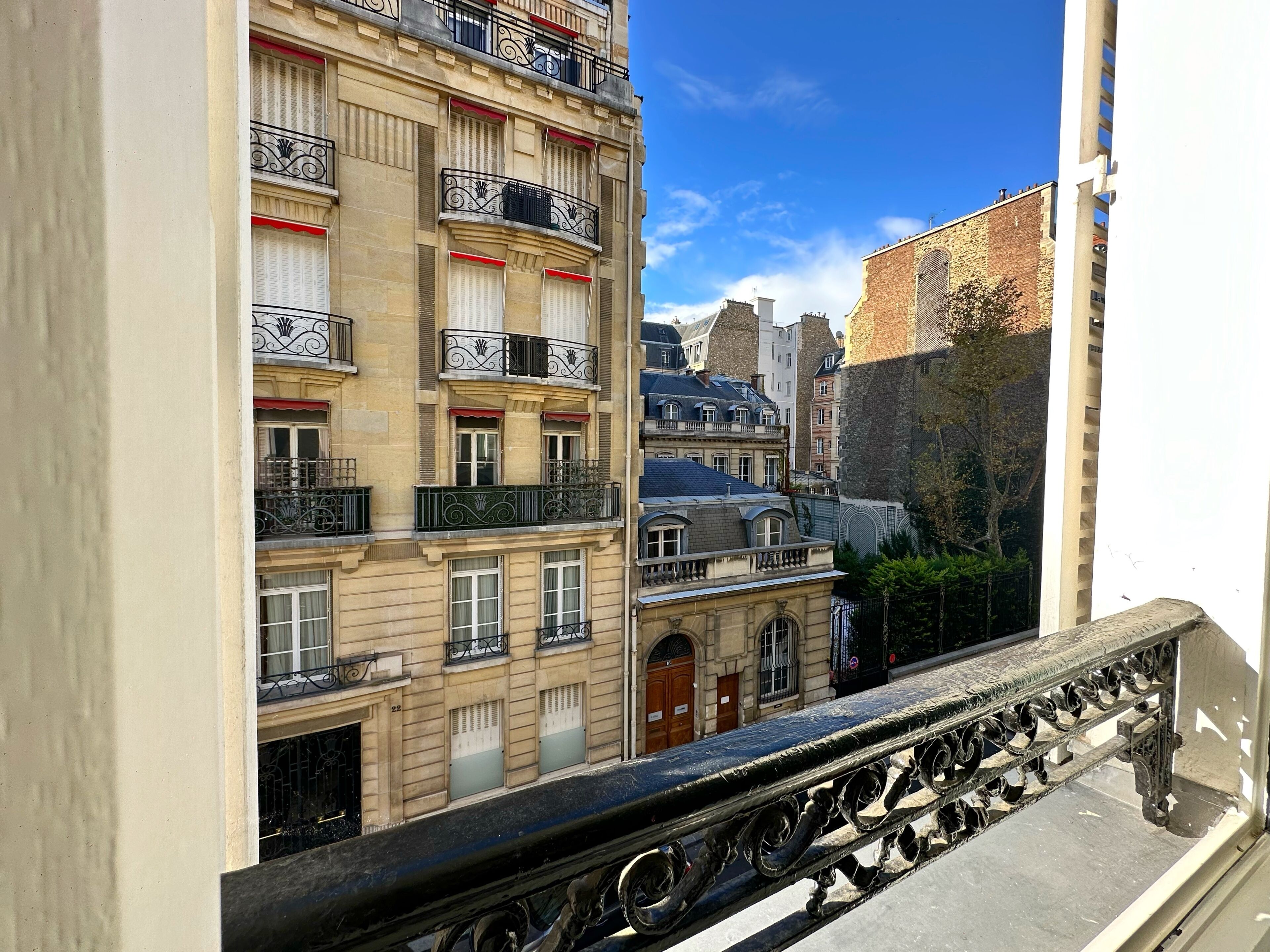 Deluxe-Apartment, Balkon, Stadtblick | Innenbereich
