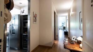 3 bedrooms, Internet - El Jacaranda Large 3 BR With Balcony in Recoleta (Buenos Aires)