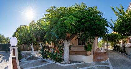Seaside Plitra Paradiso - Steps From the Beach