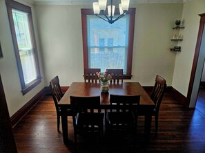 Dining - Beautiful 2-bedroom apartment with 1900s charm. (La Porte)