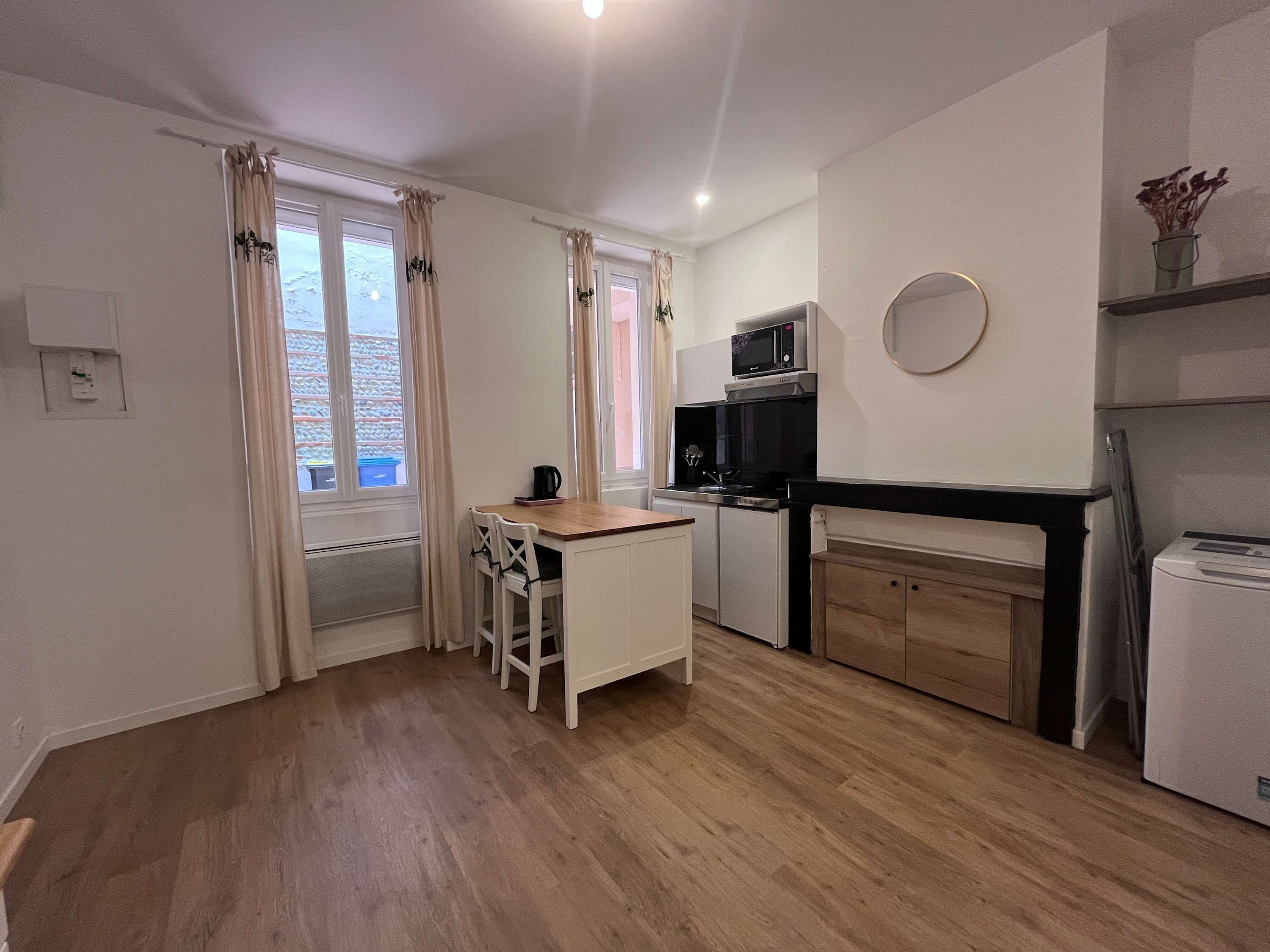 House | Internet