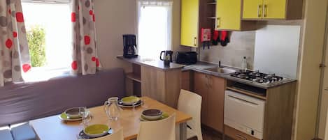 Comfort Mobile Home | Living area