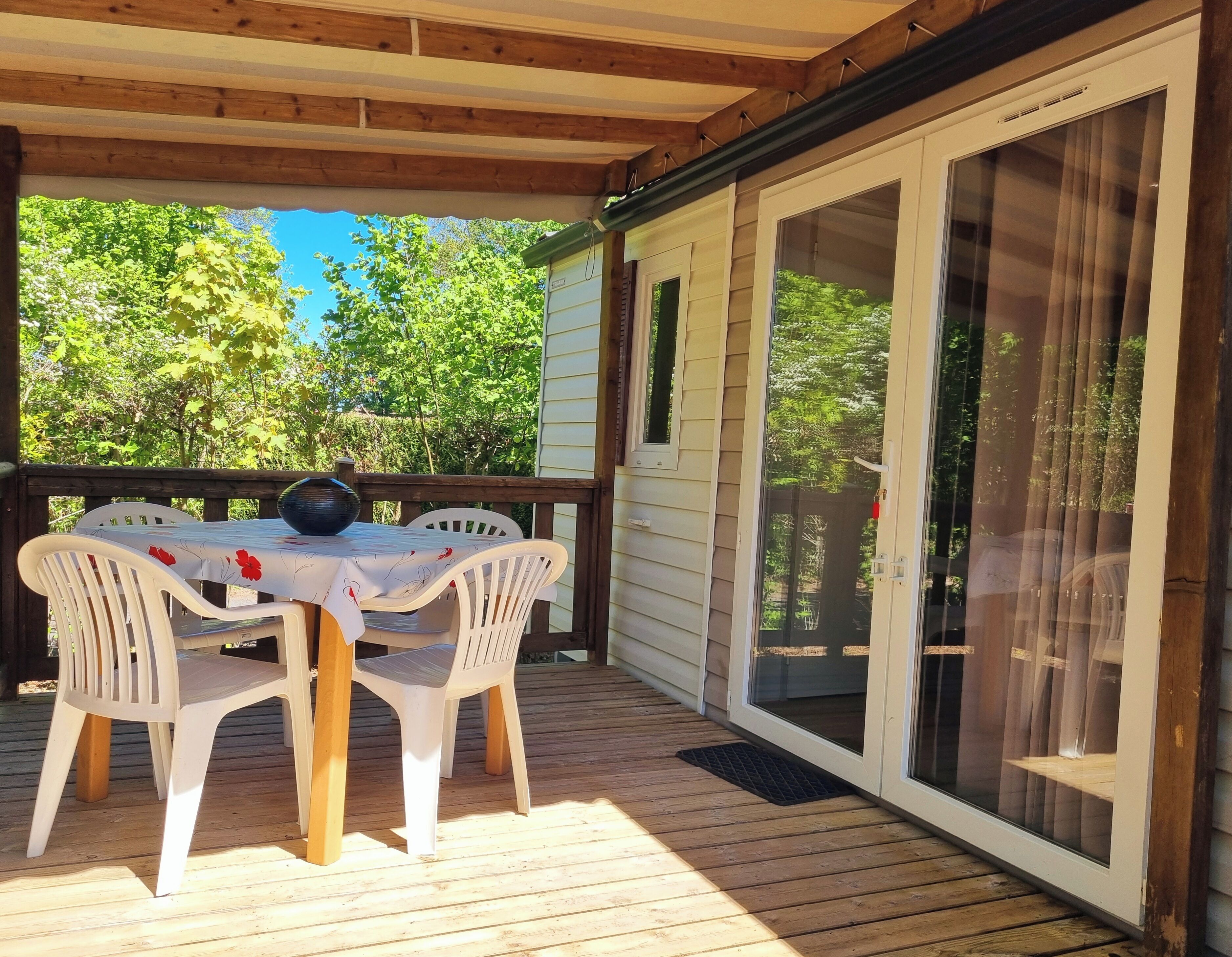 Comfort stacaravan | Terras