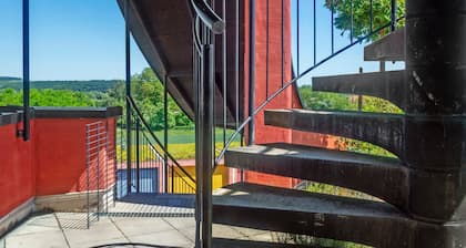 Apartment „Weingut Hirn & Hundertwasser-Artikel“ mit Bergblick, Garten und WLAN