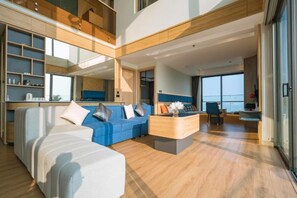 Basic Studio, Balcony, Sea View | Living area - Homestay Citadines - Alacarte (Bai Chay)