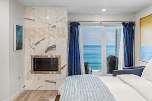 Room - Ocean View, Waterfront, Pool, Hot Tub & Tennis (Solana Beach)