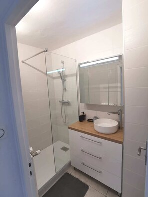 House - Colocation Meubl e Ar nes Bail Individuel (Toulouse)