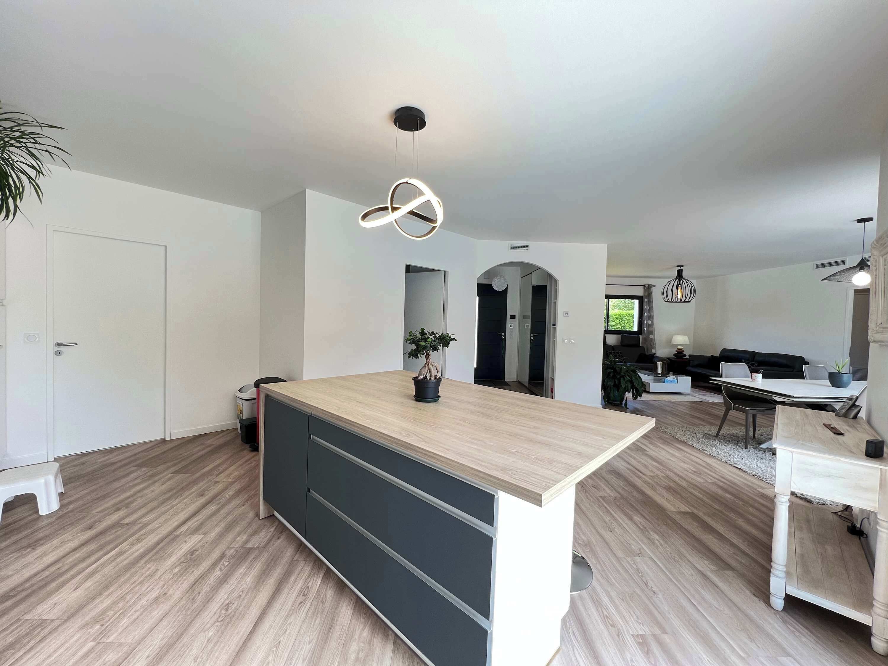 4 bedrooms, Internet