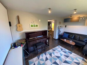 Villa | 3 bedrooms, Internet
