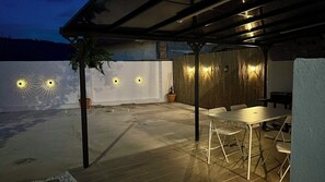 Outdoor dining - Private Camino de Santigo House in Rabaçal (Penela)