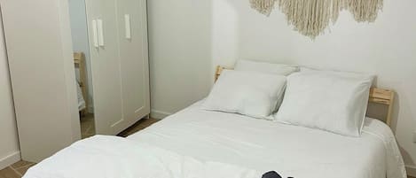 2 habitaciones, wifi gratis y ropa de cama
