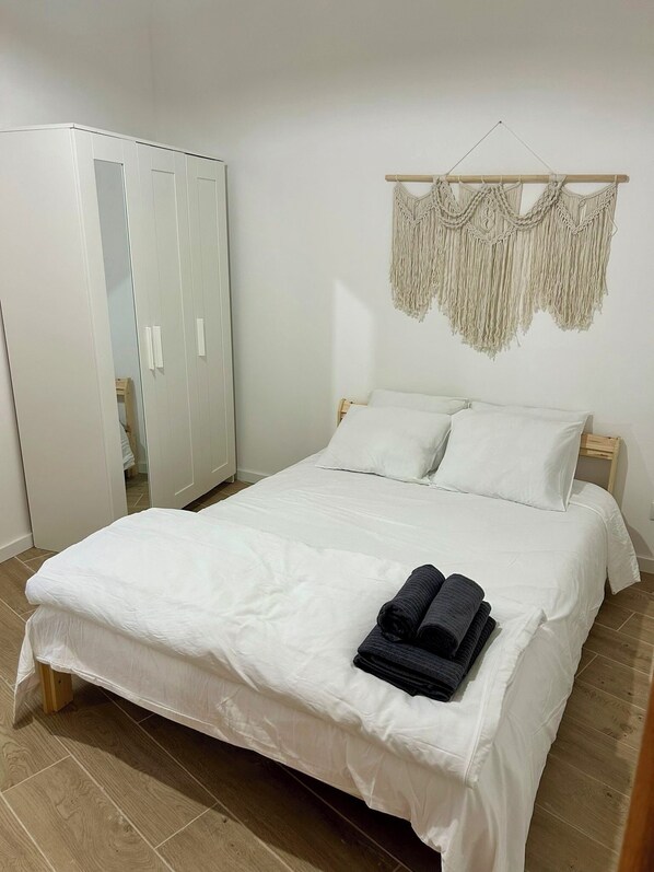 2 bedrooms, free WiFi, bed sheets