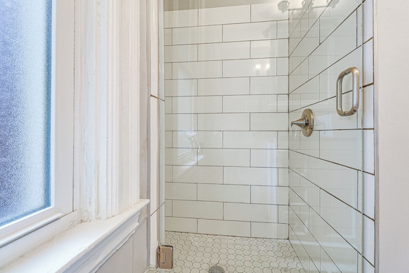 Interior - Walkable Lawrenceville Townhome w/ Private Patio! (Pittsburgh)