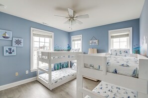 Apartment (4 Bedrooms) | Interior - Prime Walkable Location! Large 4BR Wildwood Condo (Wildwood)