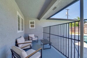 Interior - Near Fresno State & Malls! Family-friendly Home (Fresno)