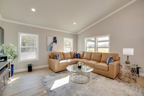 House (Multiple Bedrooms) | Bahagian dalam