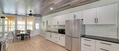 House (Multiple Bedrooms) | Interior