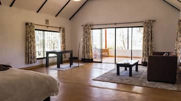 Villa, 4 Bedrooms, Hill View | Iron/ironing board, free WiFi