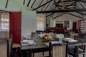 Villa - 4 sovrum - utsikt mot bergen | Restauranger