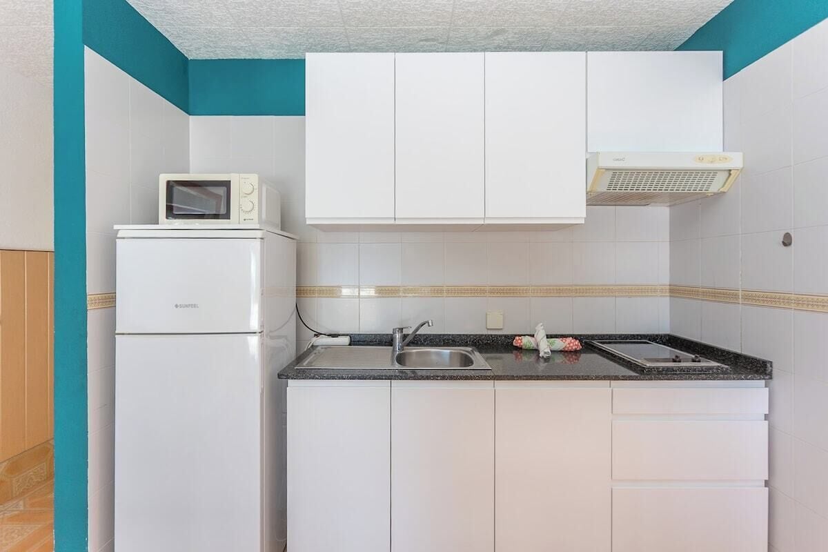 公寓 (Two-Bedroom Apartment) | 熨斗/熨衣板、免費無線上網、床單