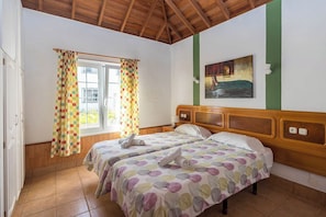Apartment (One-Bedroom Apartment with Sea View) | Iron/ironing board, free WiFi, bed sheets