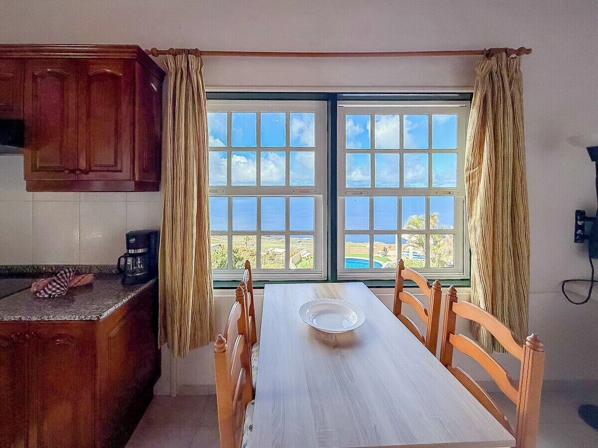Villa (Villa) | Een strijkplank/strijkijzer, gratis wifi, beddengoed