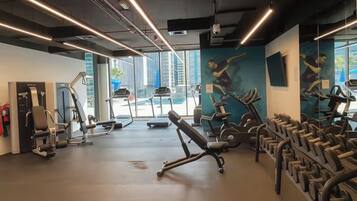 LÀgenhet City - 1 sovrum - kök - utsikt mot marinan | Fitnesscenter