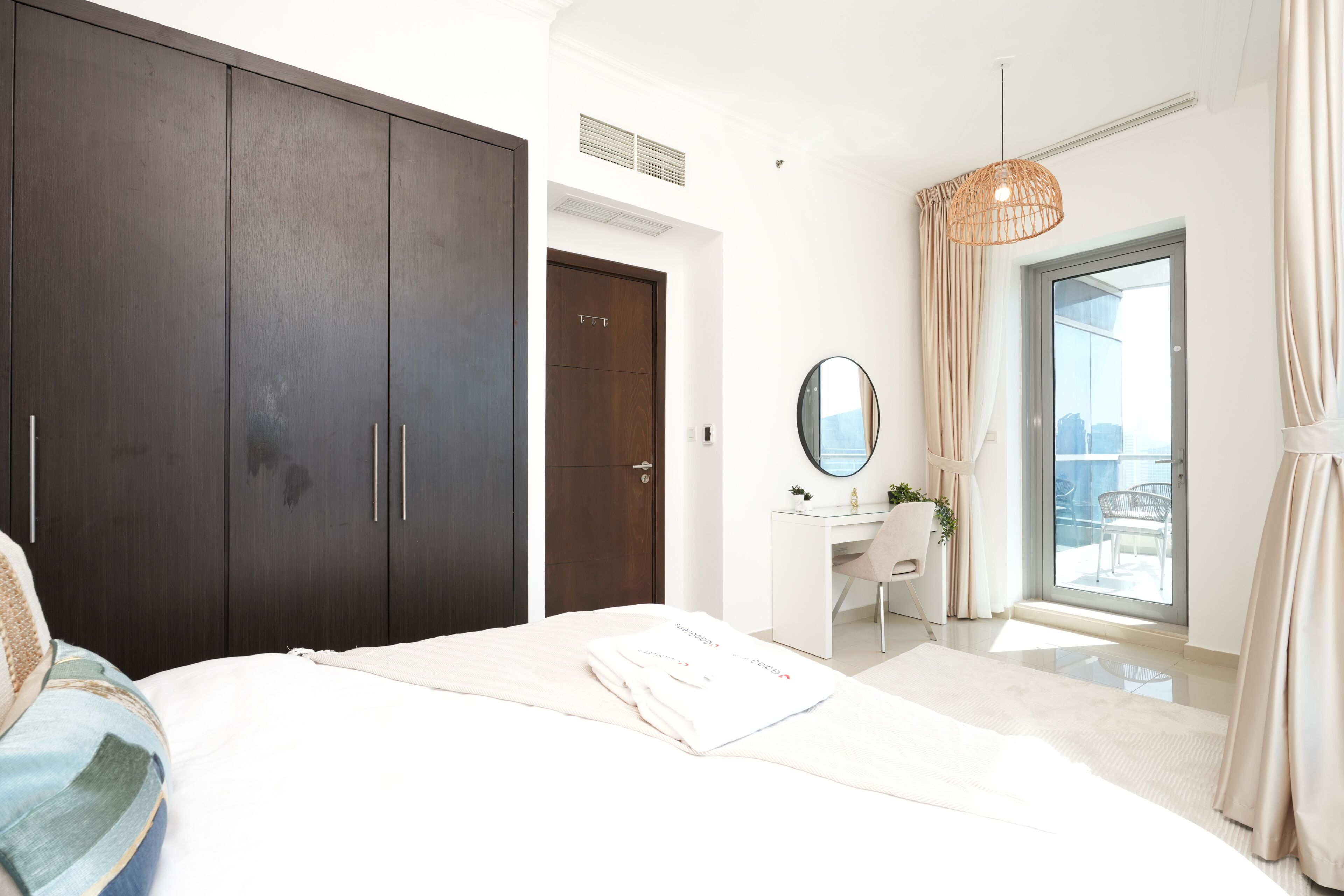 Presidential Apartment, 4 Bedrooms, Harbor View | Wardrobe
